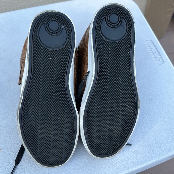 Osiris boys shoes Hardly worn - Picture 3 of 5